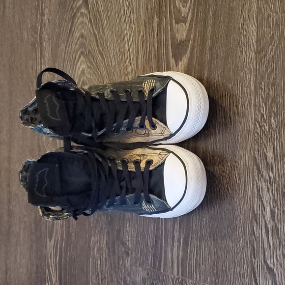 🦇 Converse X DC Comics BATMAN Chuck Taylor Hi Top Shoes - Picture 7 of 16